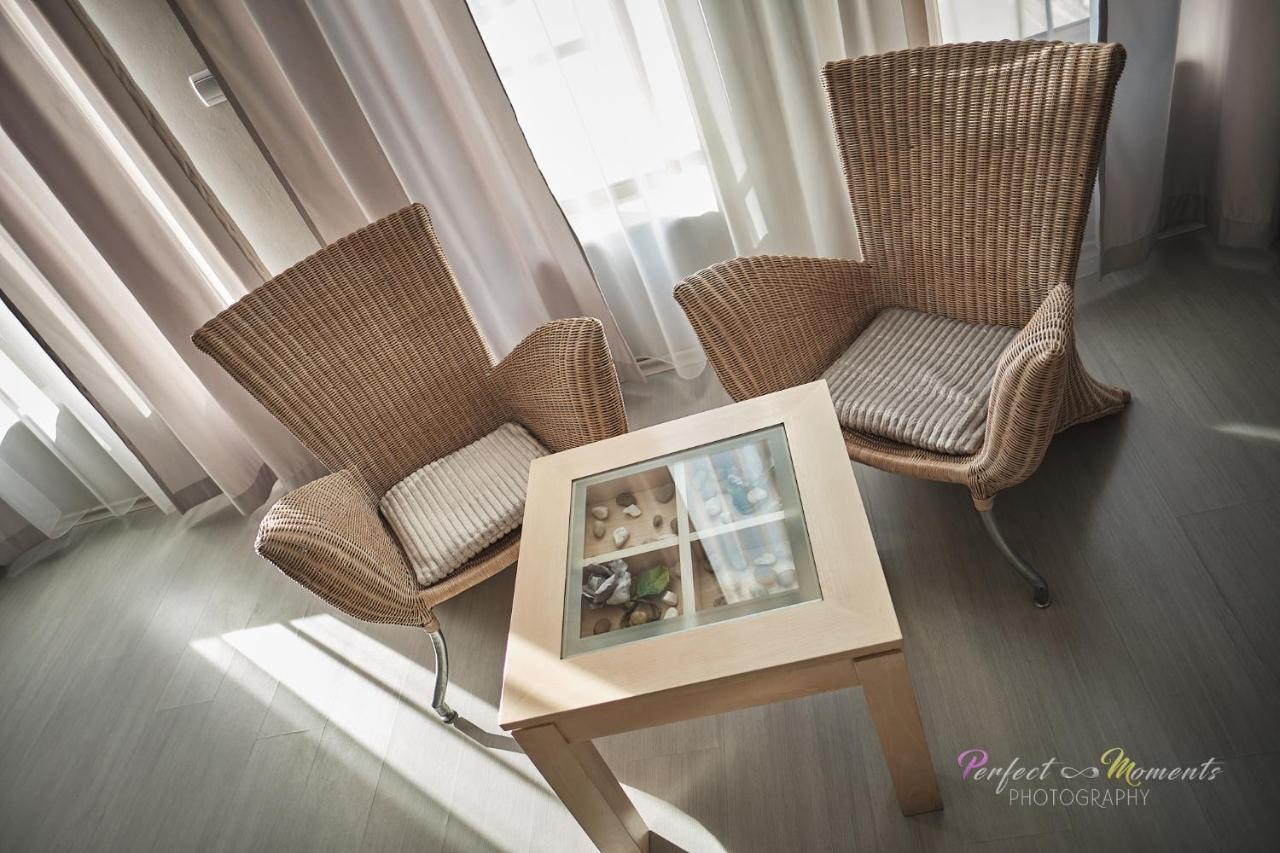 Family Hotel Classic Varna Esterno foto
