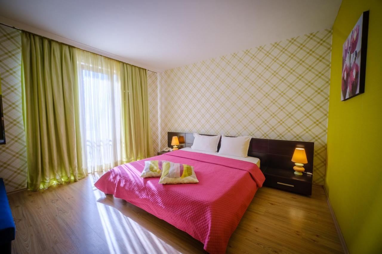 Family Hotel Classic Varna Esterno foto