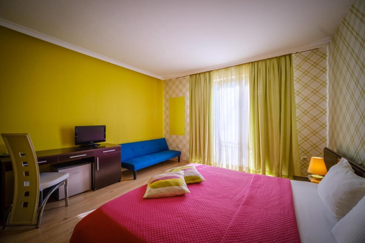 Family Hotel Classic Varna Esterno foto