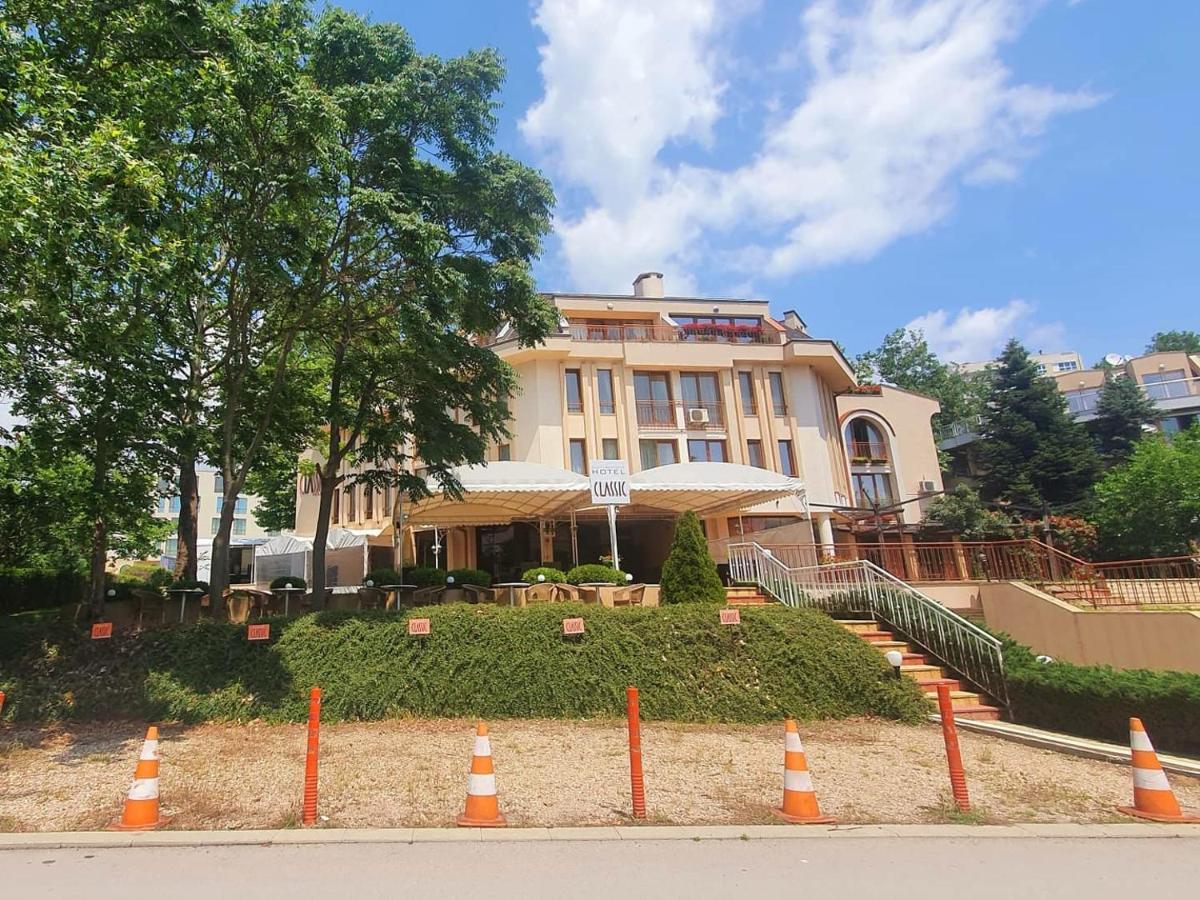 Family Hotel Classic Varna Esterno foto