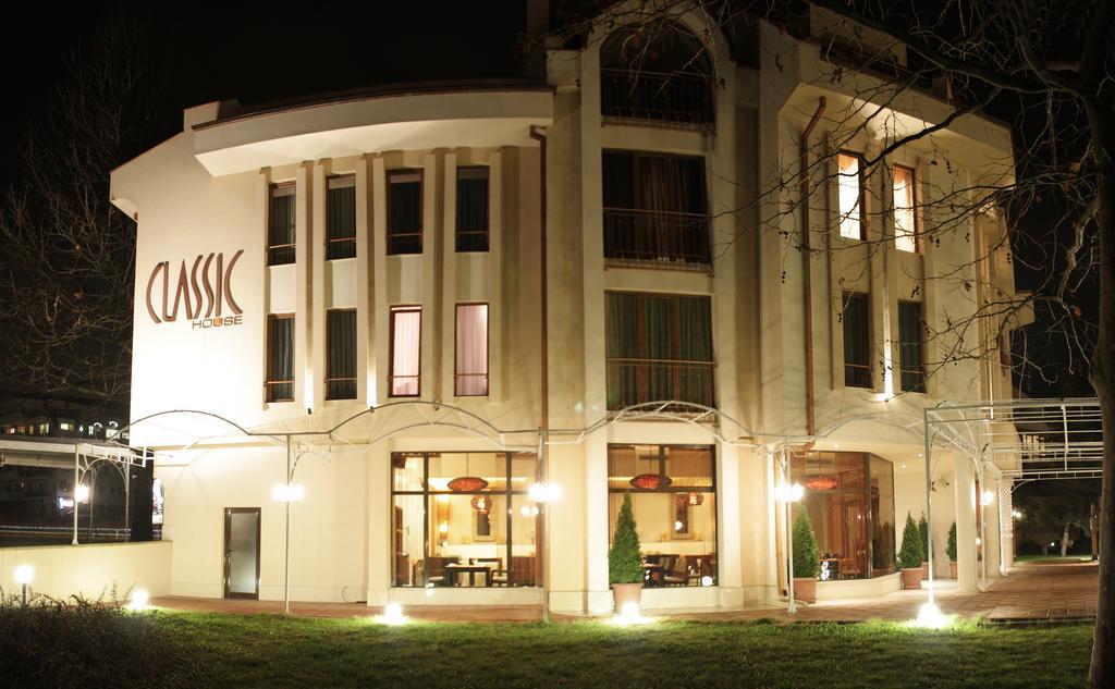 Family Hotel Classic Varna Esterno foto
